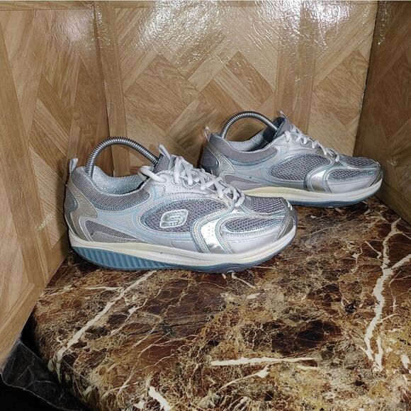 Skechers women's shape ups walking toning shoes sneakers silver size 9 - Picture 2 of 10